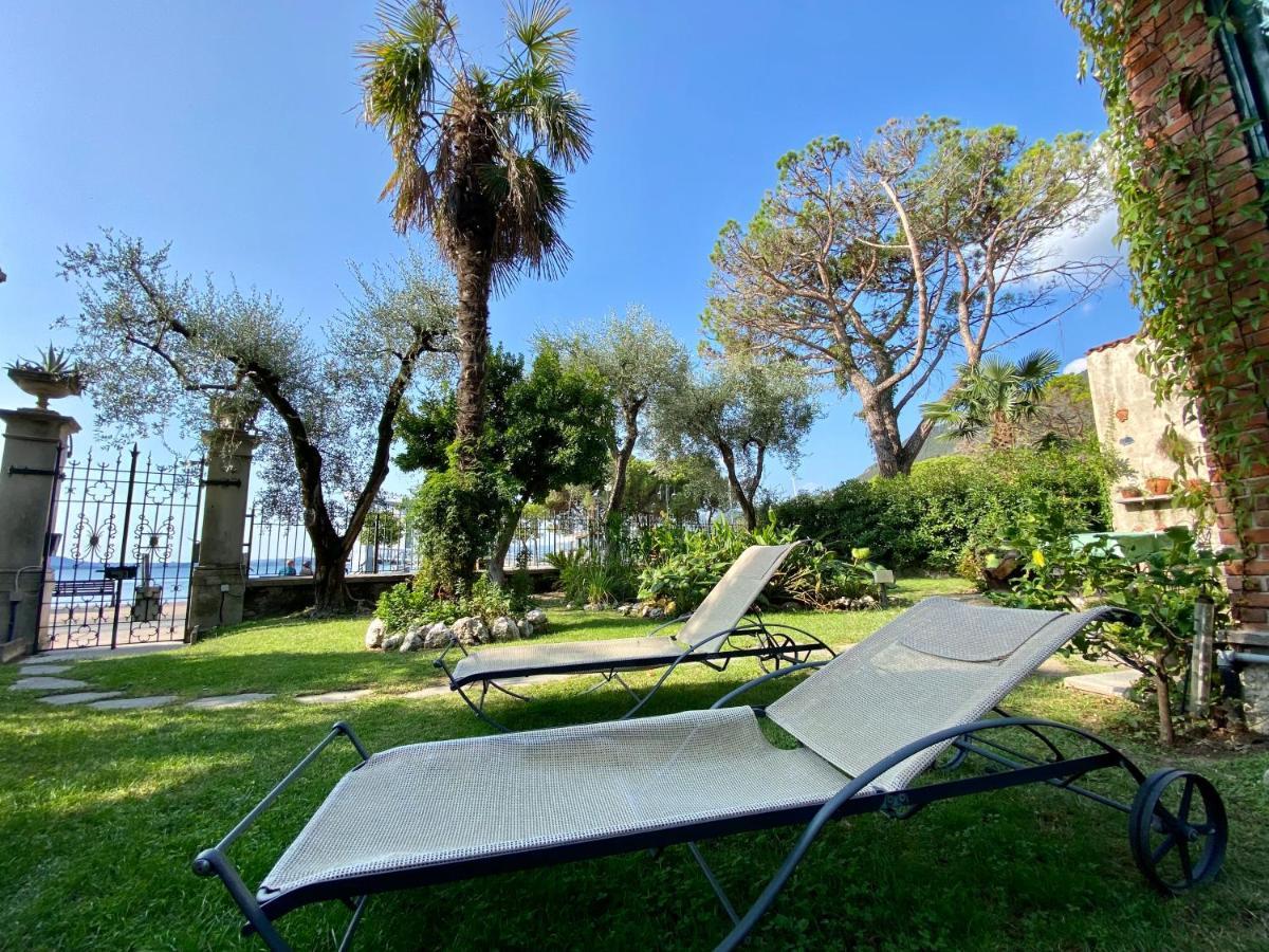 Casa Vacanze Gabbianella Villa Con Giardino Lungolago Maderno 托斯科拉诺-马德尔诺 外观 照片